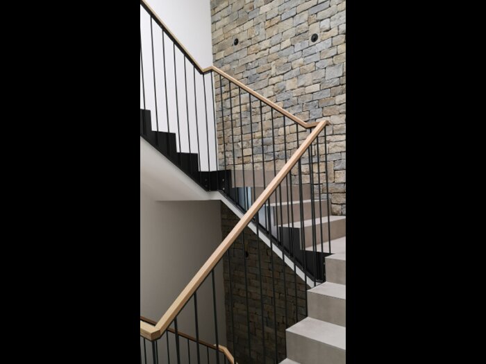 Bircher Stans Branchen Architektur OZ Metall Innen 01